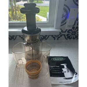 Omega Fruit And Vegetable Heavy Duty Low Speed Juicer VRT350